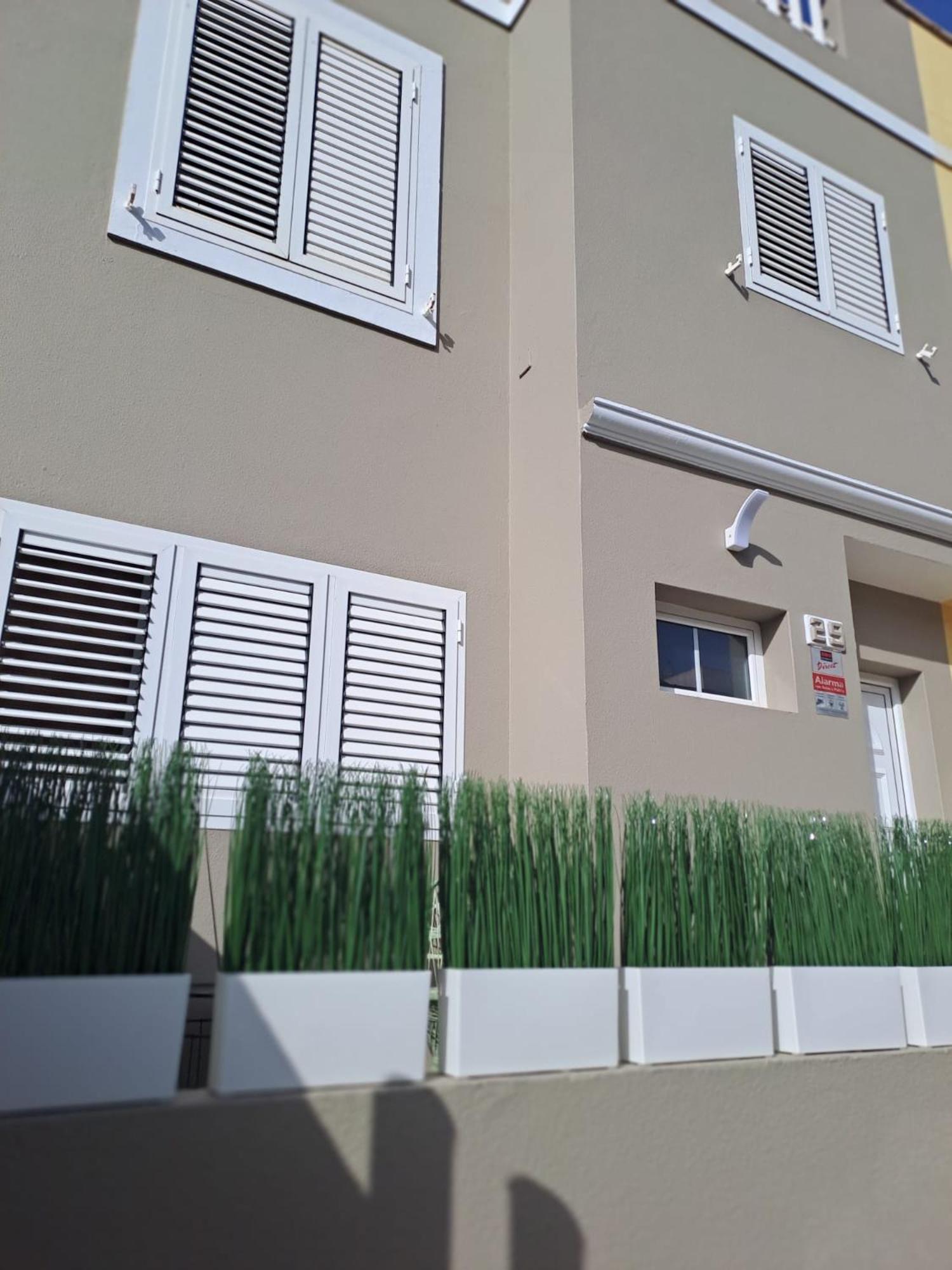 The Home E&N Galdar Luaran gambar